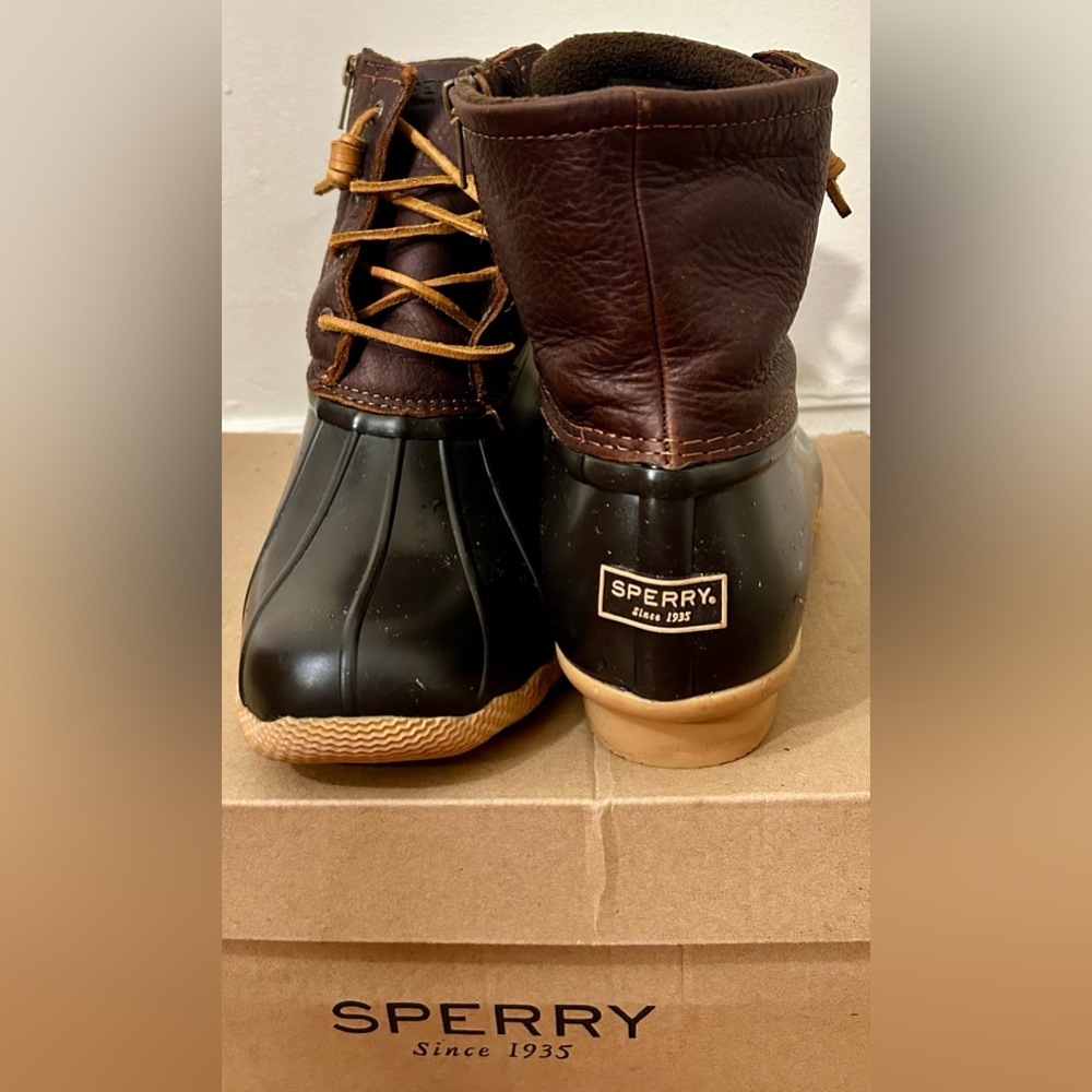 Sperry Women's Saltwater Duck Boot | Sz 10